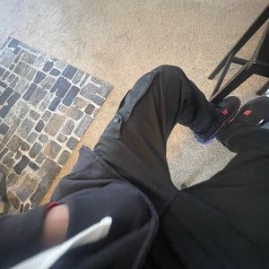 Meet your Posher, Erikai